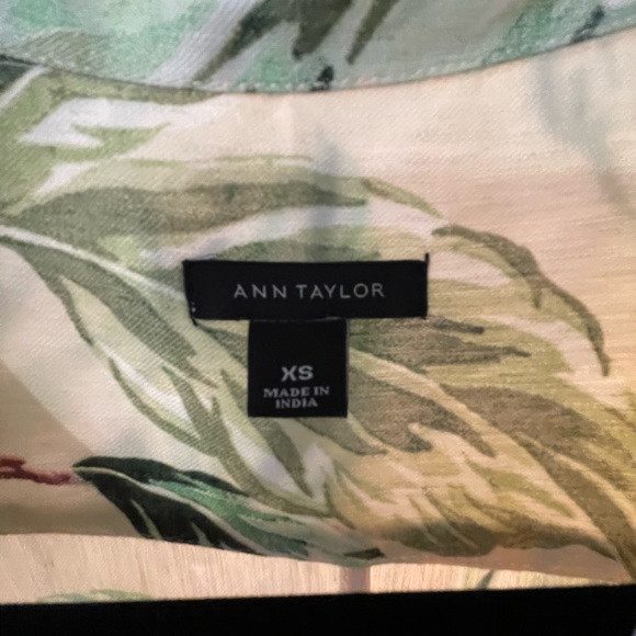 Linen Ann Taylor dress, matching fabric belt, below knee length - Picture 5 of 5